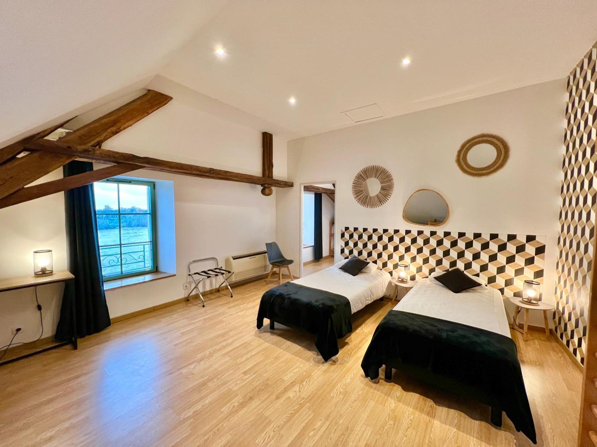 GITE LA VUE LOIRE Maison Saint-Denis-de lʼHôtel Extérieur photo